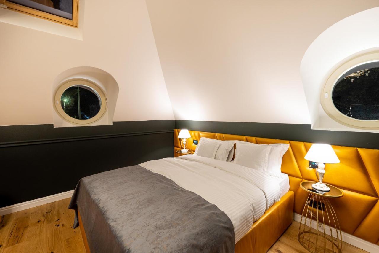 Boutique Hotel Cocosul de Aur Târgu-Mureş Extérieur photo