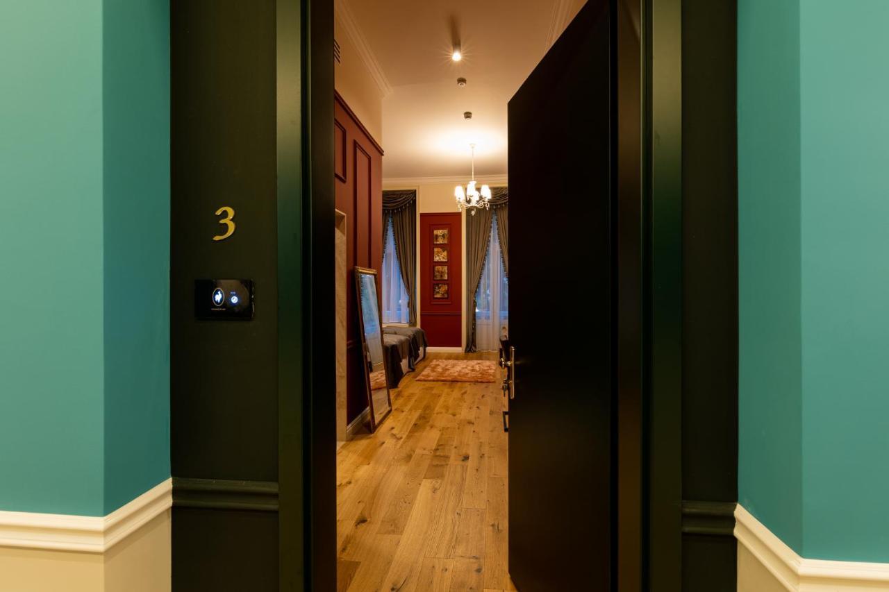 Boutique Hotel Cocosul de Aur Târgu-Mureş Extérieur photo
