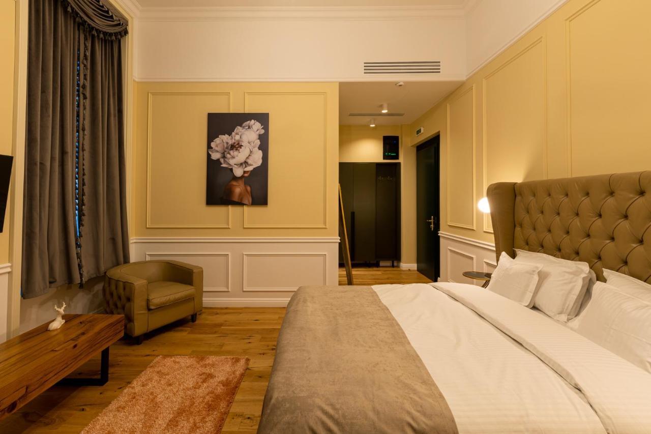Boutique Hotel Cocosul de Aur Târgu-Mureş Extérieur photo