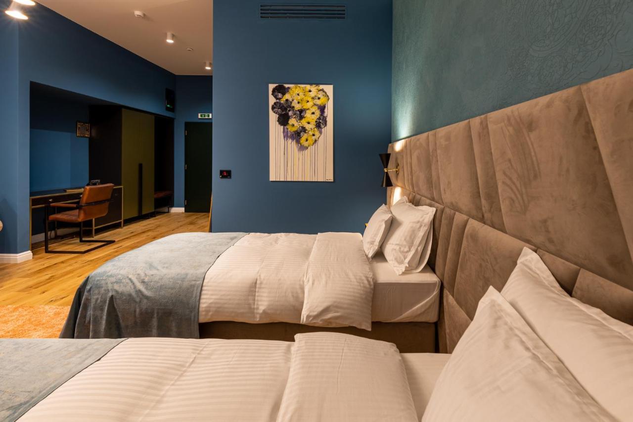 Boutique Hotel Cocosul de Aur Târgu-Mureş Extérieur photo