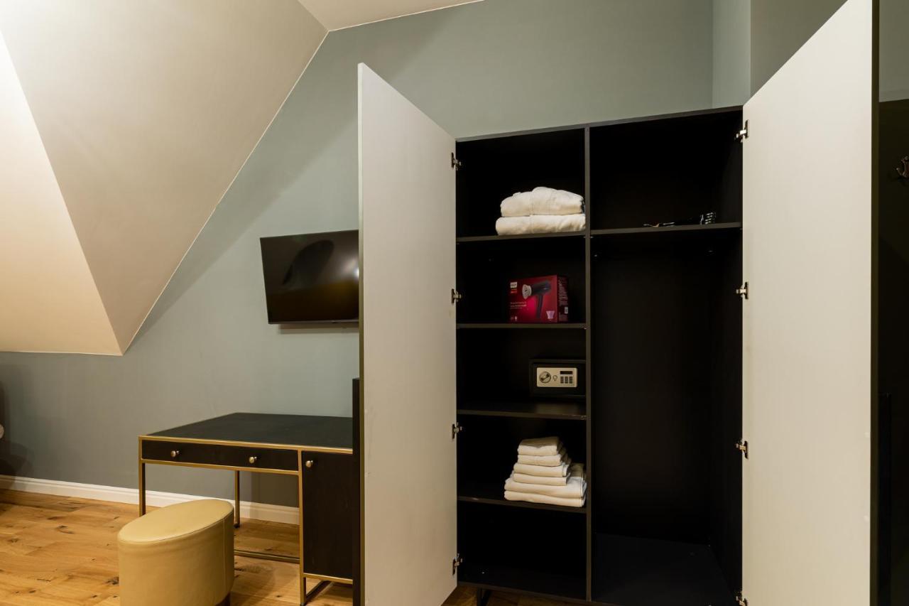 Boutique Hotel Cocosul de Aur Târgu-Mureş Extérieur photo