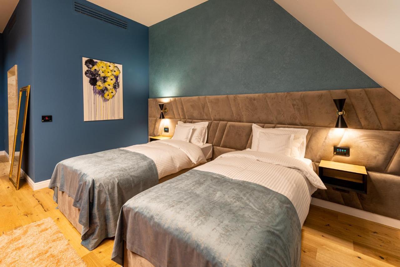 Boutique Hotel Cocosul de Aur Târgu-Mureş Extérieur photo